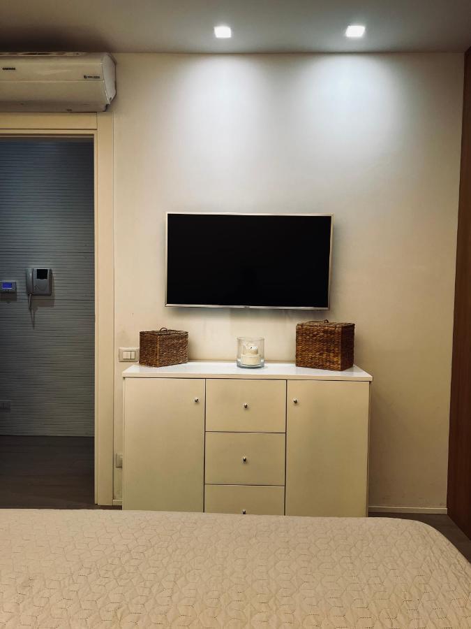 Lux Apartment In Historical Center Of باليرمو المظهر الخارجي الصورة